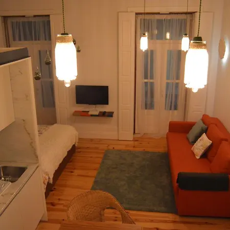 Apartment Old In New Porto