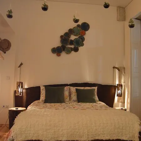 Apartment Old In New